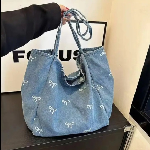 Stylish Blue Denim Tote Bag - Picture 1 of 5